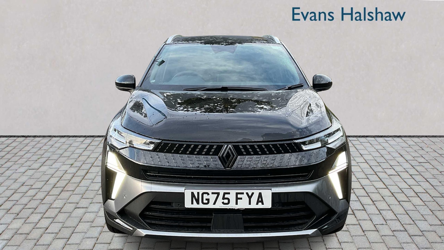 Used Renault Captur for sale - 77860220: Photo 5