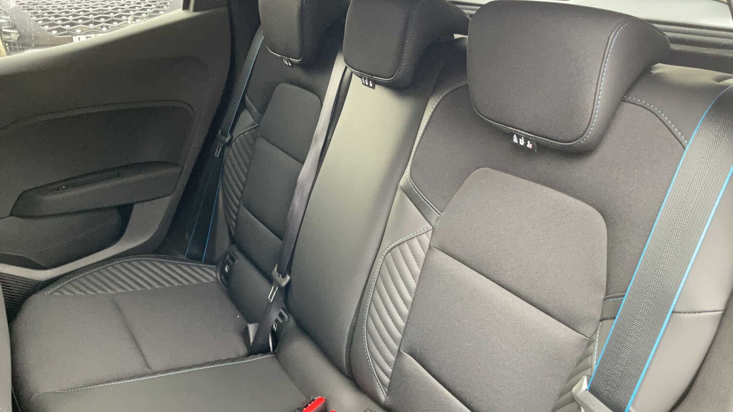 Used Renault Clio 2026 for sale - 78010440: Photo 14