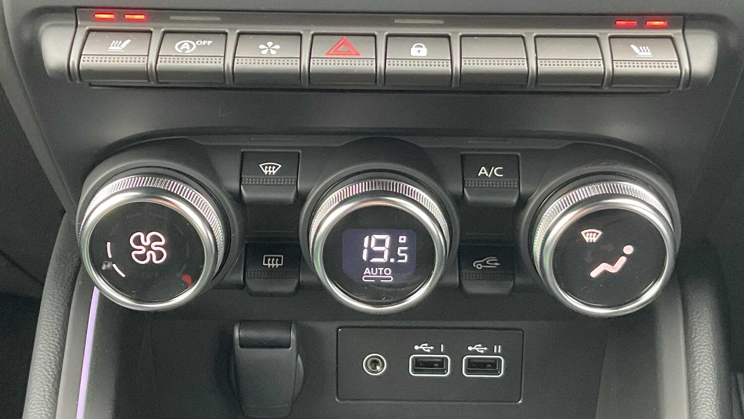 Used Renault Clio 2026 for sale - 78010440: Photo 16