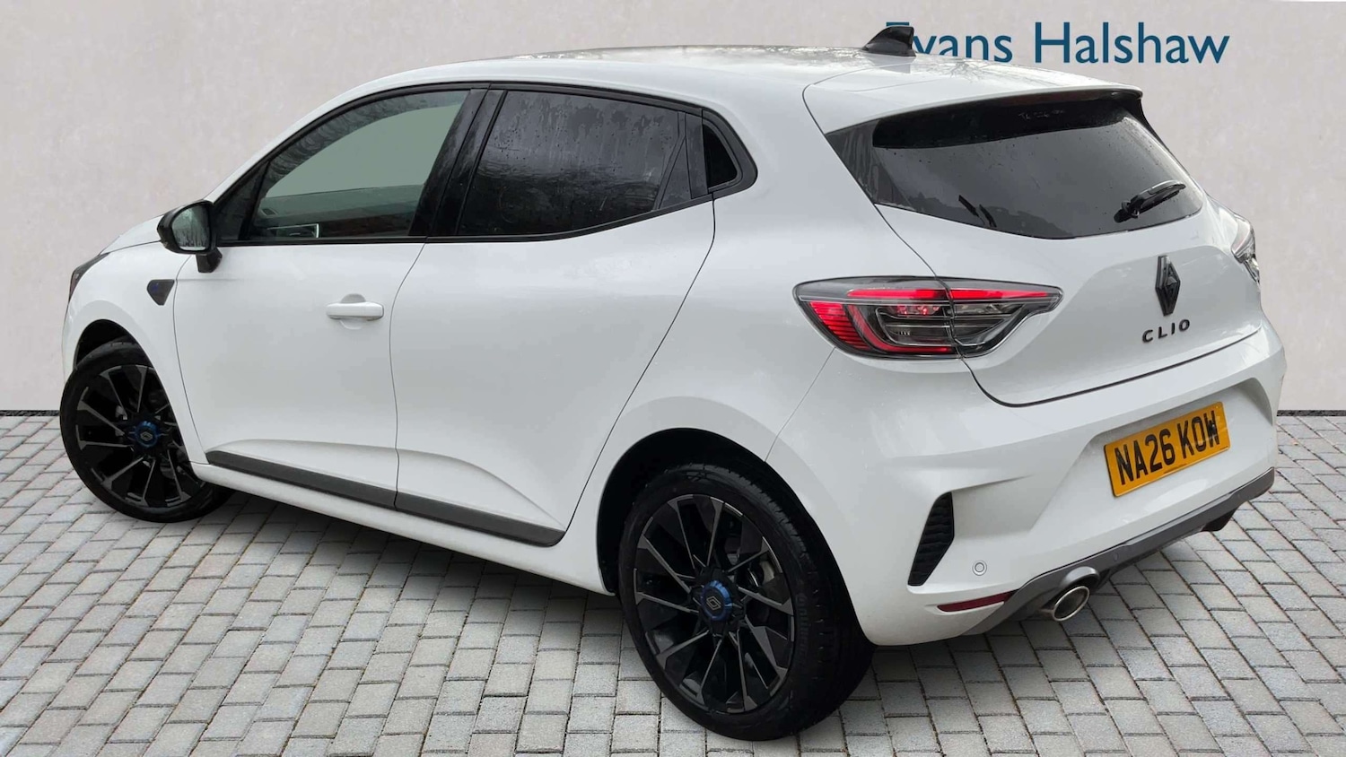 Used Renault Clio 2026 for sale - 78010440: Photo 2