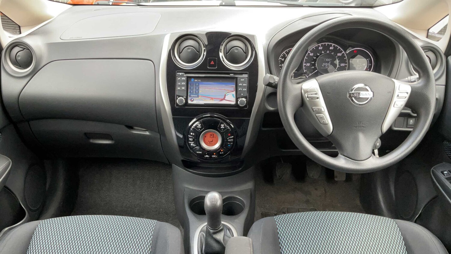 Used Nissan Note 2014 for sale - 77856907: Photo 10