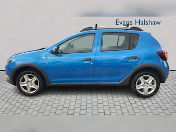 Used Dacia Sandero Stepway 2015 for sale - 78639160: Photo