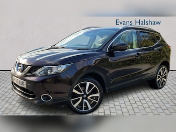 Used Nissan Qashqai 2015 for sale - 77859435: Photo