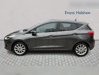Used Ford Fiesta 2018 for sale - 79282420: Photo
