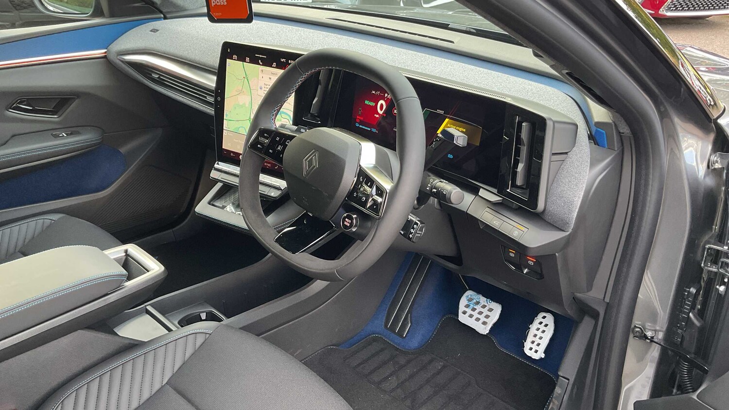 Used Renault Scenic E-Tech 2025 for sale - 77857668: Photo 12