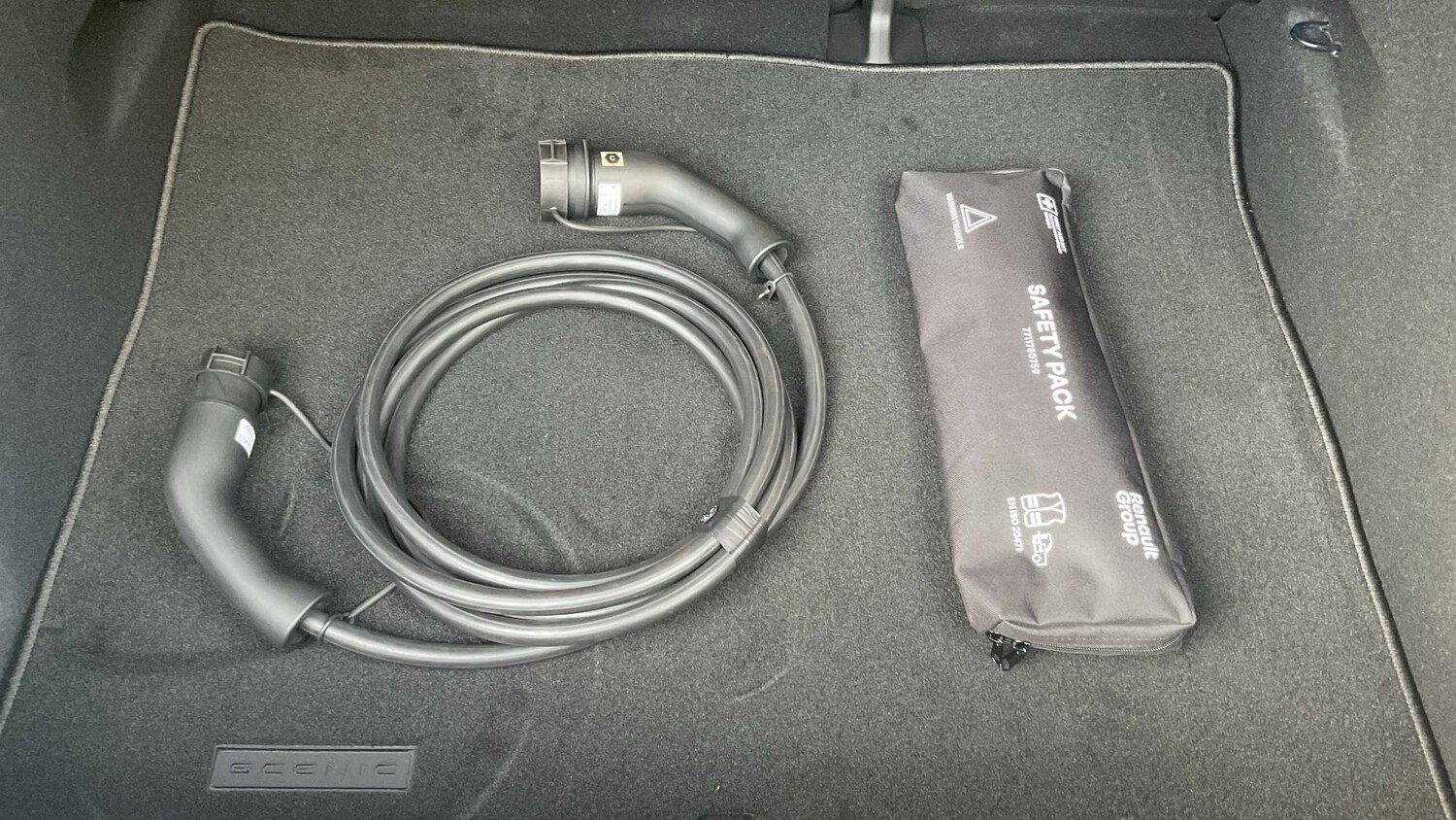 Used Renault Scenic E-Tech 2025 for sale - 77857668: Photo 23