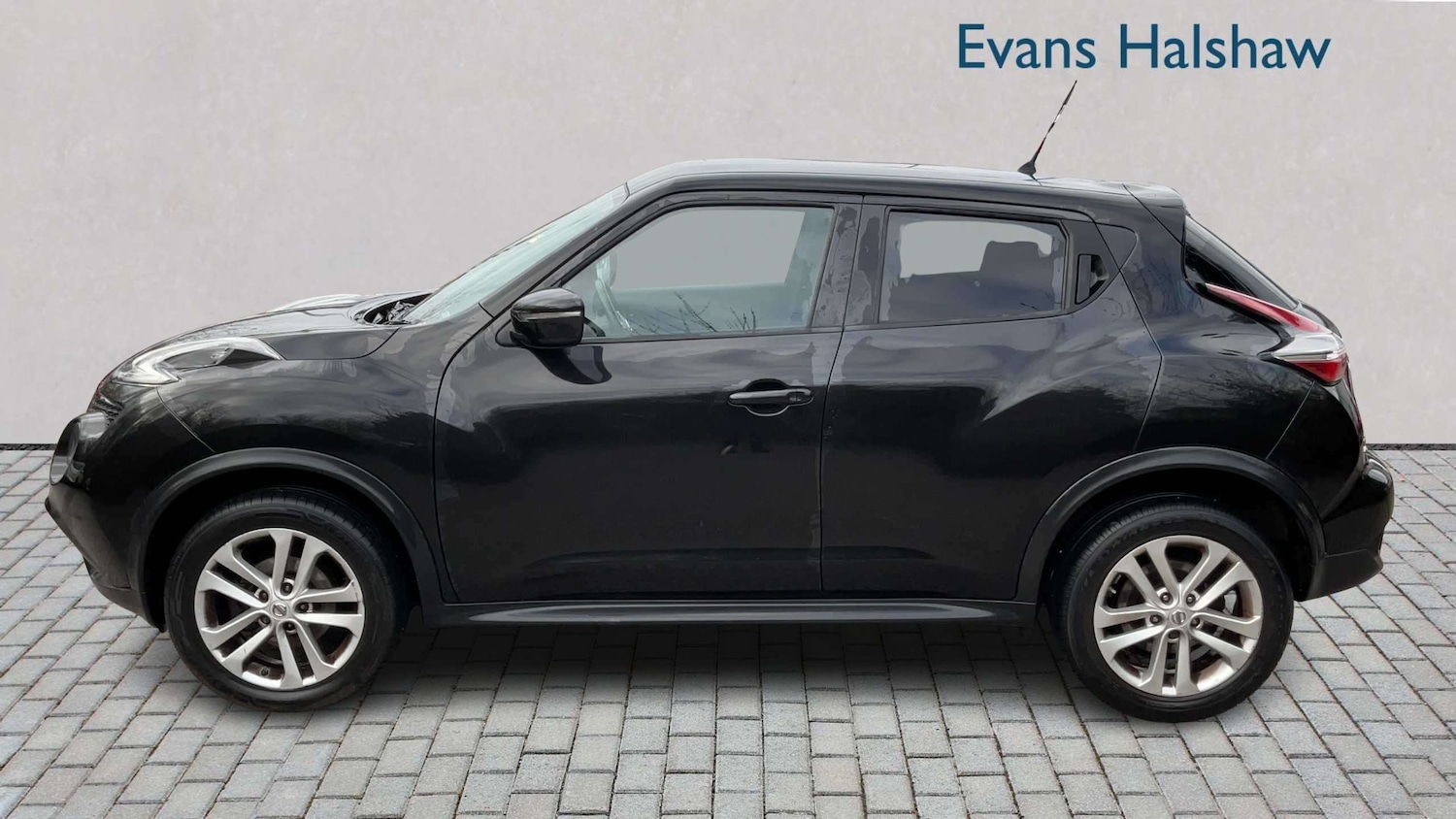 Used Nissan Juke 2015 for sale - 77943437: Photo 3