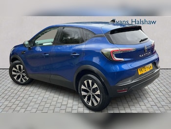 Used Renault Captur 2025 for sale - 79428351: Photo