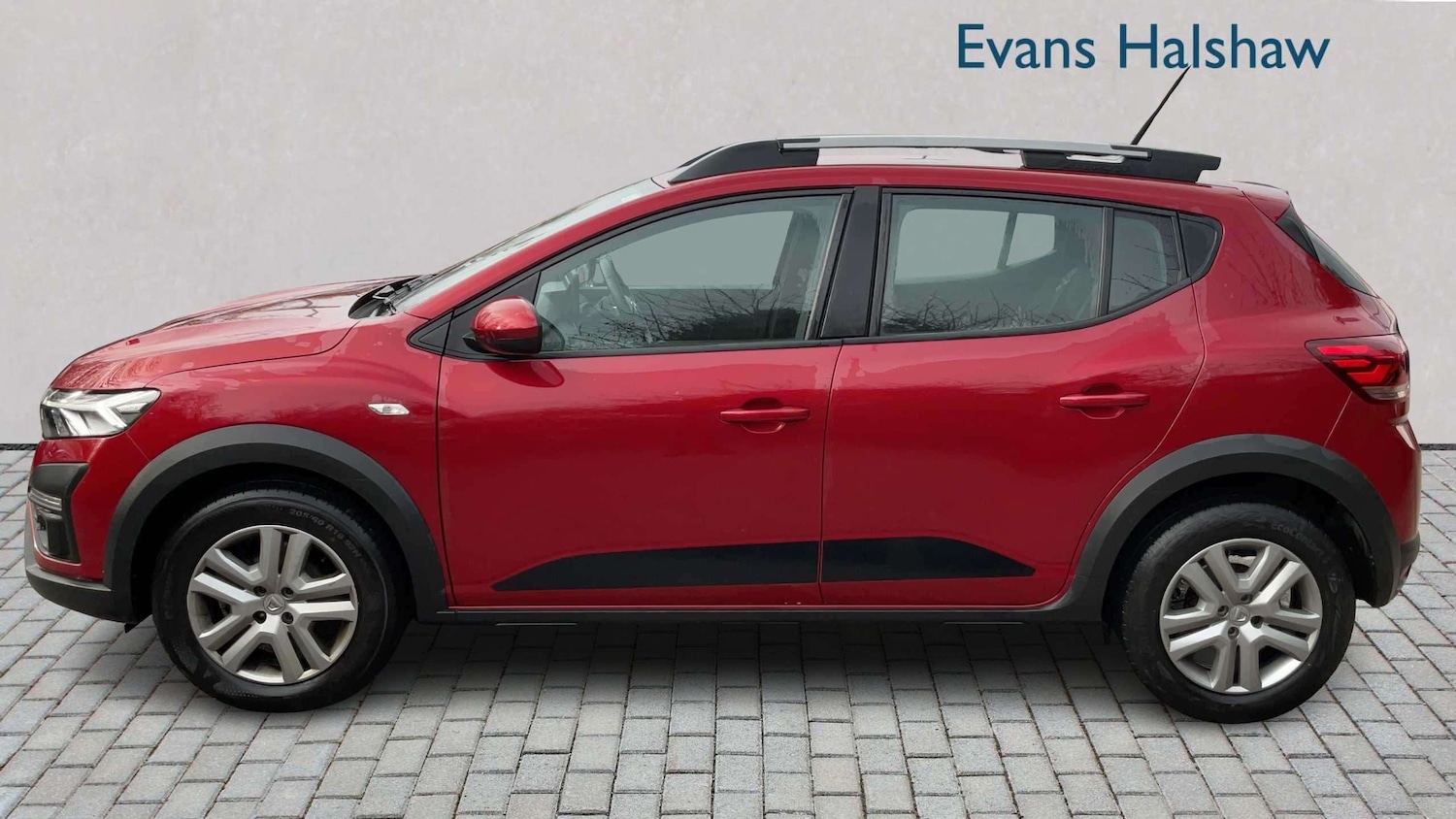 Used Dacia Sandero Stepway 2022 for sale - 77859263: Photo 3