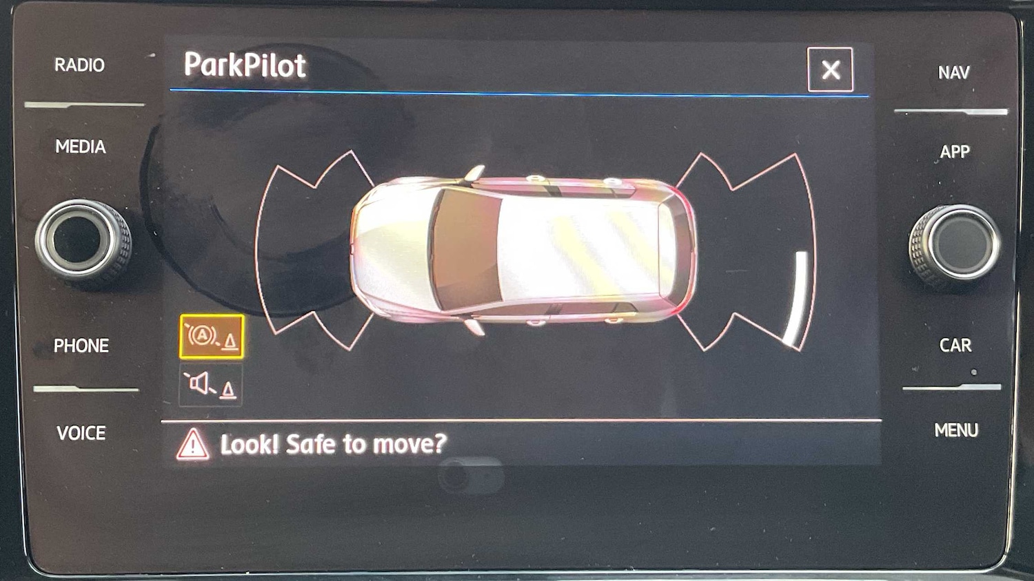 Used Volkswagen Golf 2017 for sale - 77972632: Photo 18