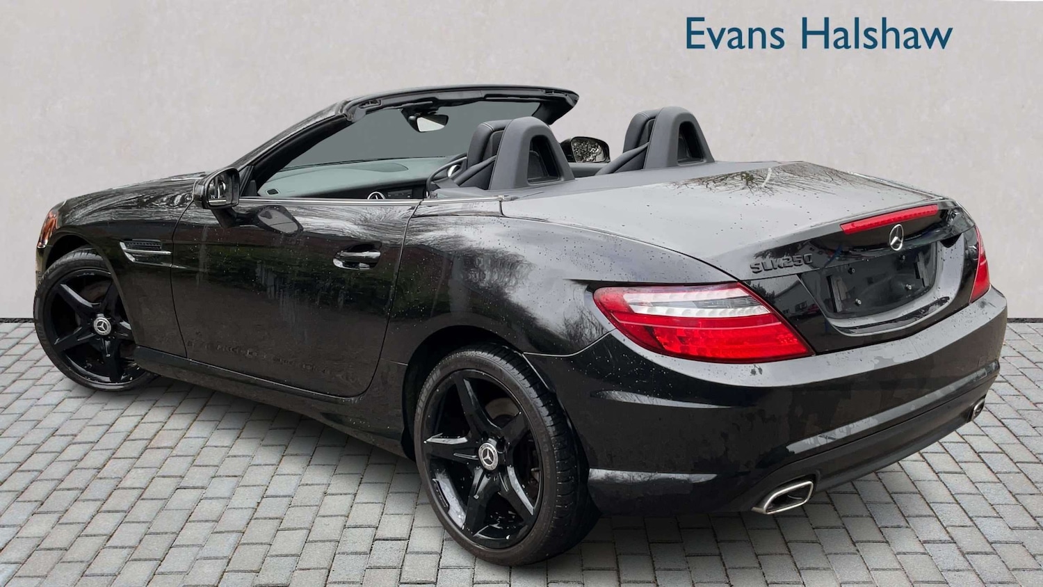 Used Mercedes-Benz SLK 2013 for sale - 77858326: Photo 2