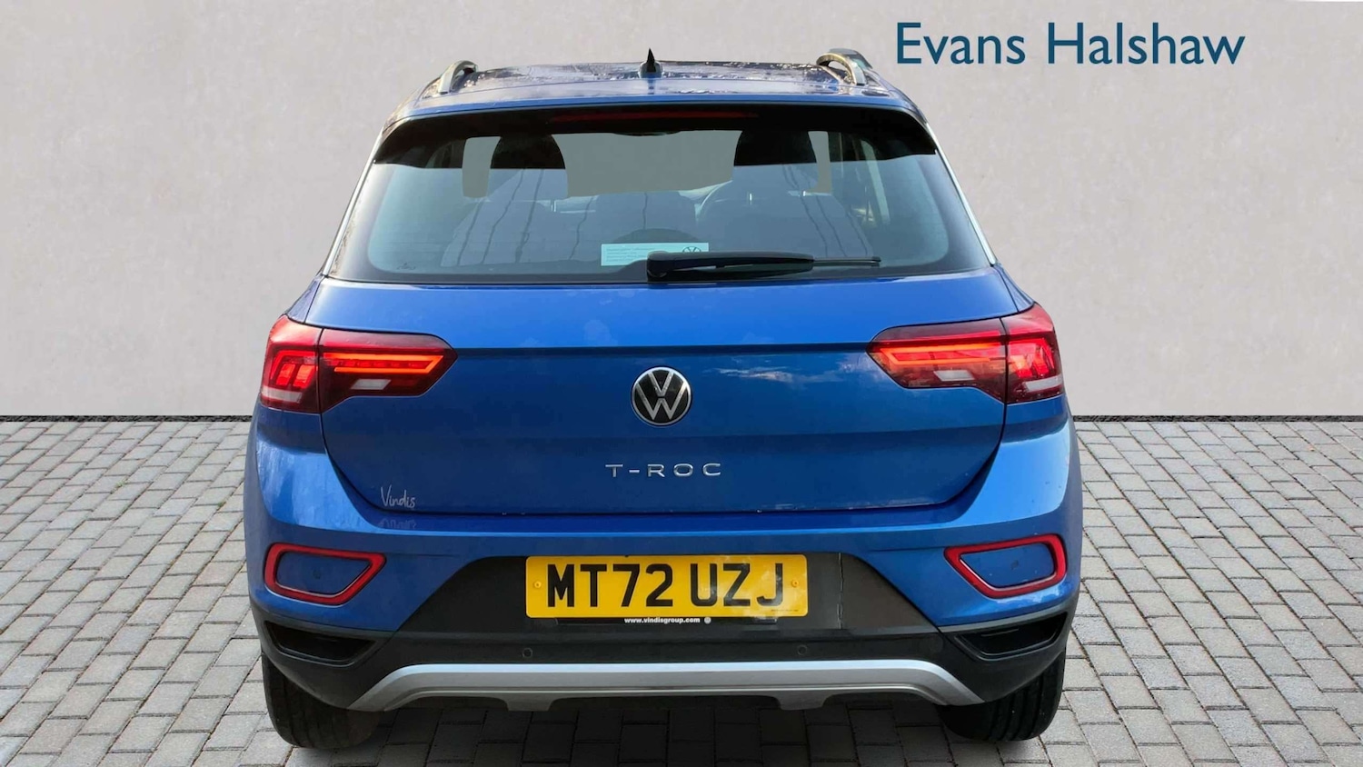 Used Volkswagen T-Roc for sale - 77860633: Photo 5