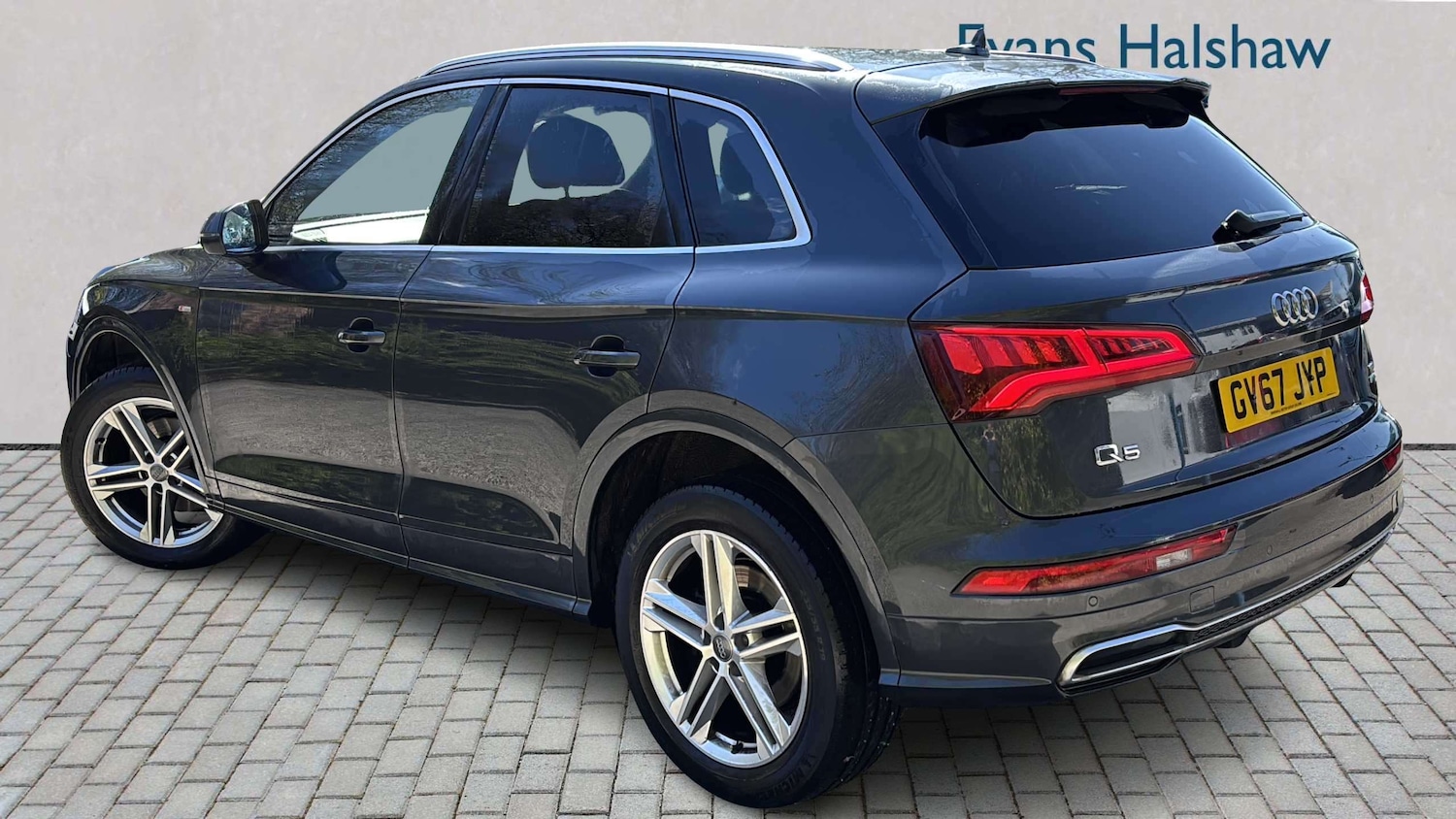 Used Audi Q5 2018 for sale - 78118699: Photo 2