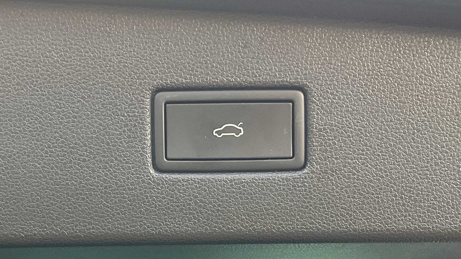 Used Volkswagen Tiguan for sale - 77860569: Photo 26