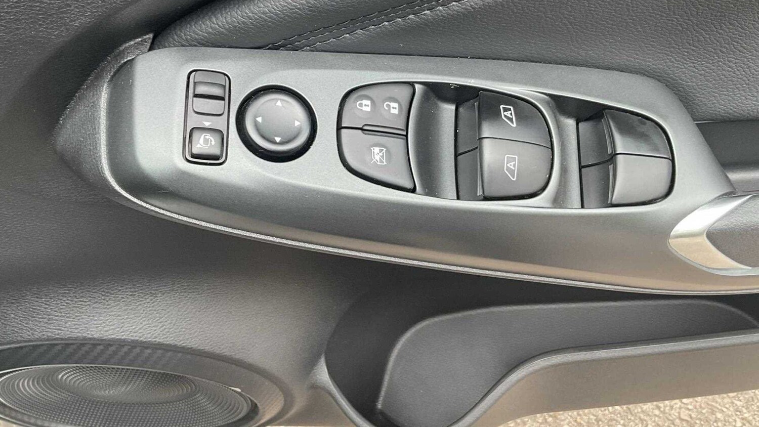 Used Nissan Juke for sale - 77861386: Photo 16