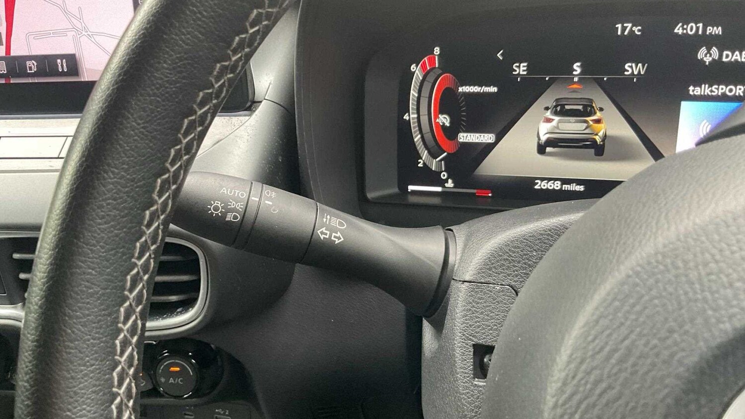 Used Nissan Juke for sale - 77861386: Photo 27