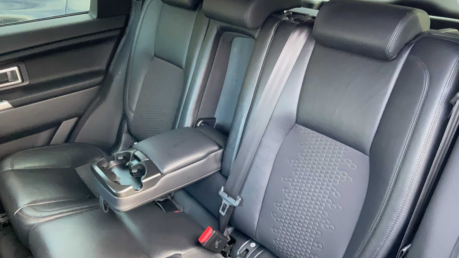 Used Land Rover Discovery Sport 2016 for sale - 77886056: Photo 14