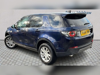 Used Land Rover Discovery Sport 2016 for sale - 77886056: Photo