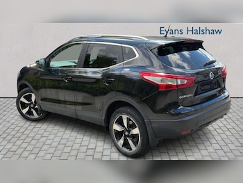 Used Nissan Qashqai 2017 for sale - 79377200: Photo