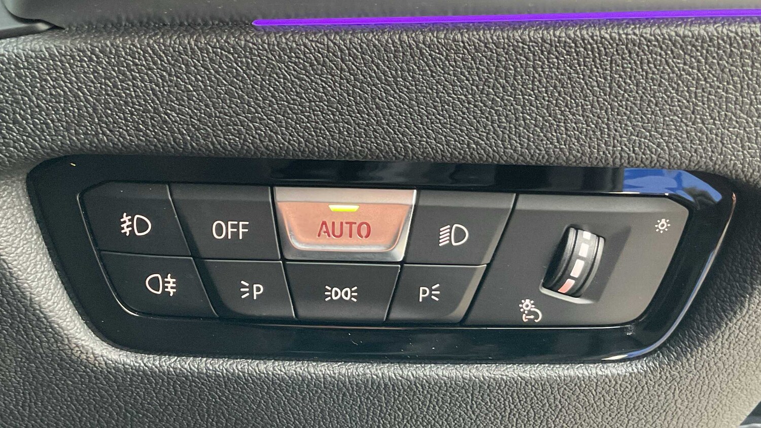 Used BMW 3 Series 2019 for sale - 77859377: Photo 20