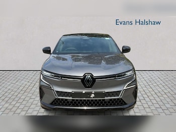 Used Renault Megane E Tech 2025 for sale - 78686530: Photo