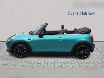 Used MINI Convertible 2018 for sale - 79376715: Photo