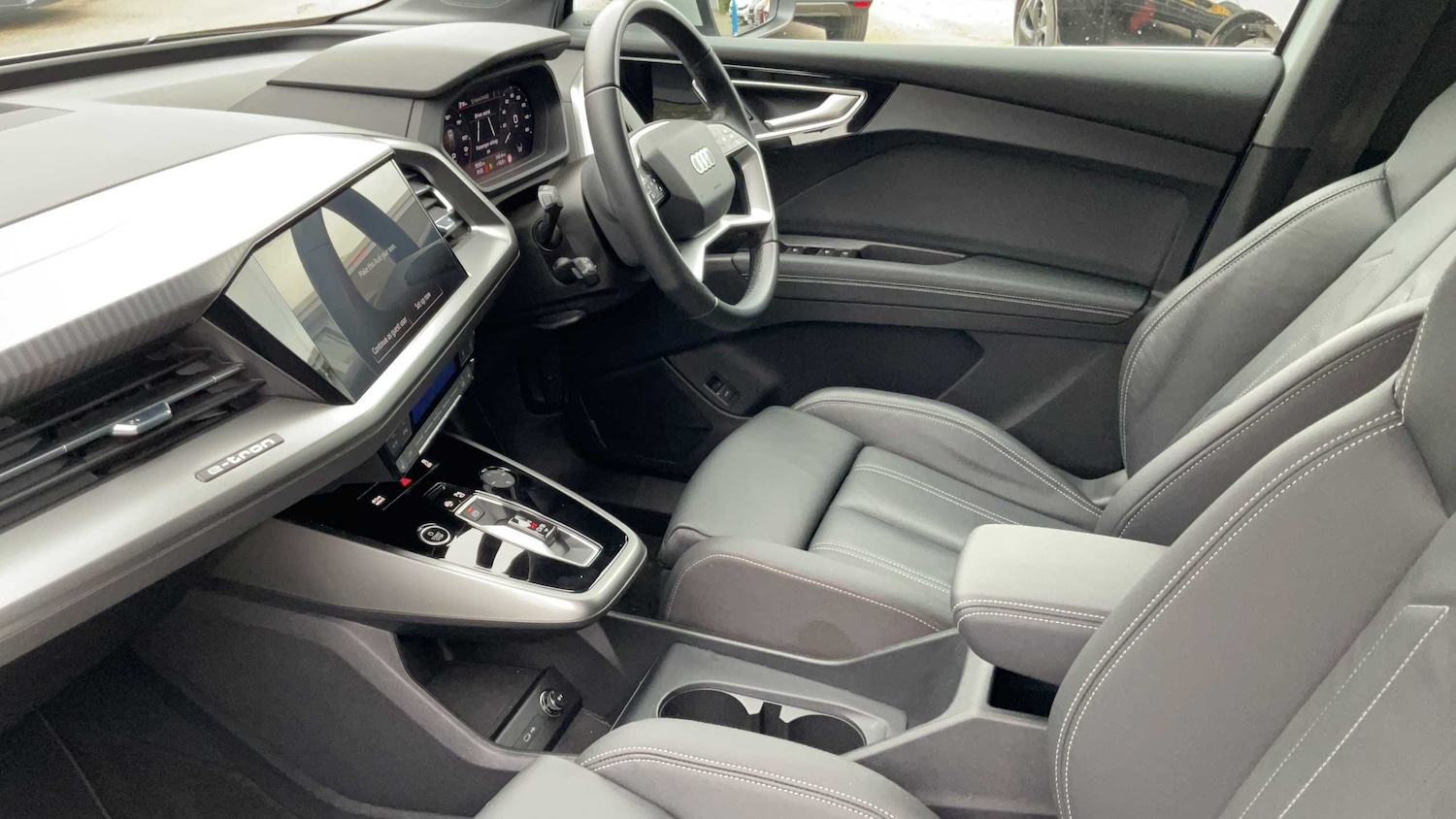 Used Audi Q4 e-tron 2024 for sale - 78104963: Photo 13