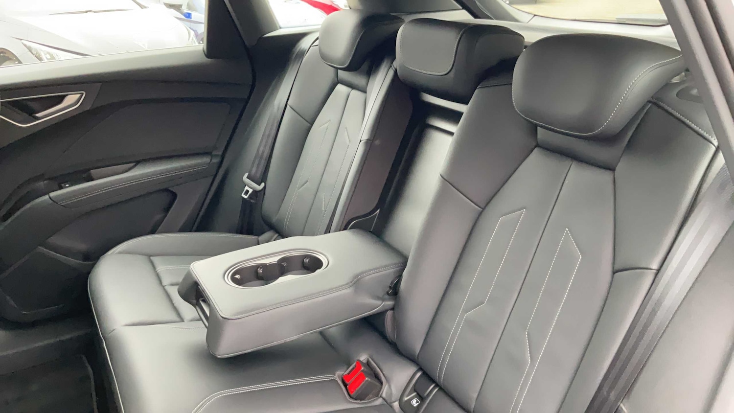 Used Audi Q4 e-tron 2024 for sale - 78104963: Photo 14