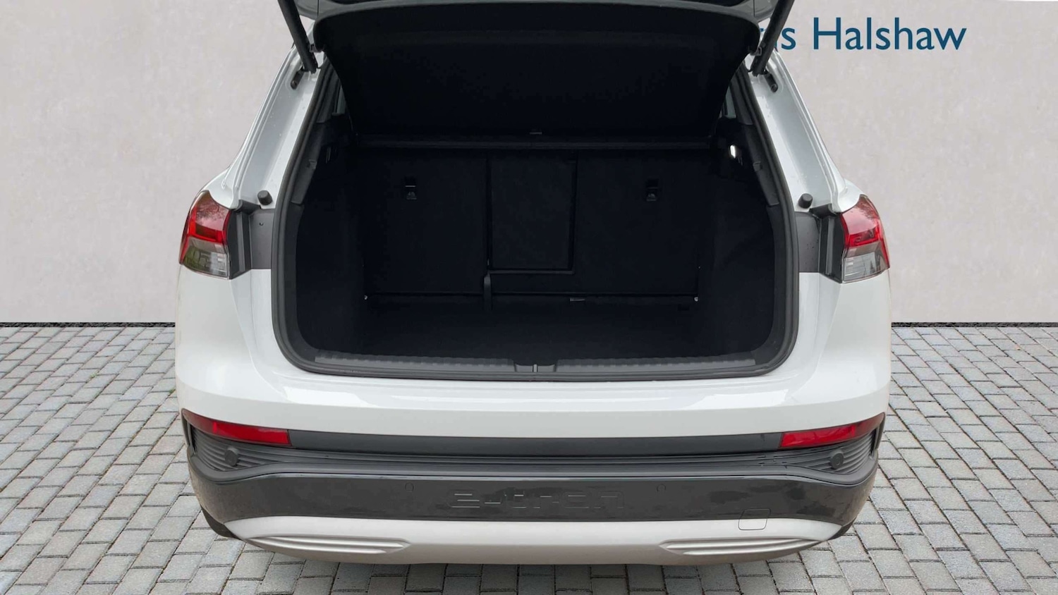 Used Audi Q4 e-tron 2024 for sale - 78104963: Photo 7