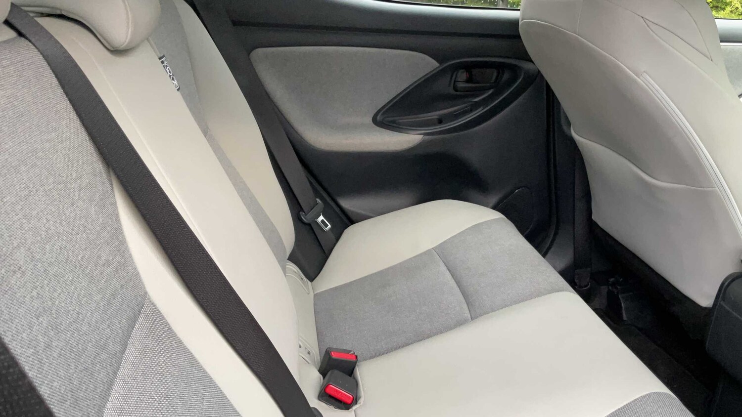 Used Toyota Yaris for sale - 77862026: Photo 12