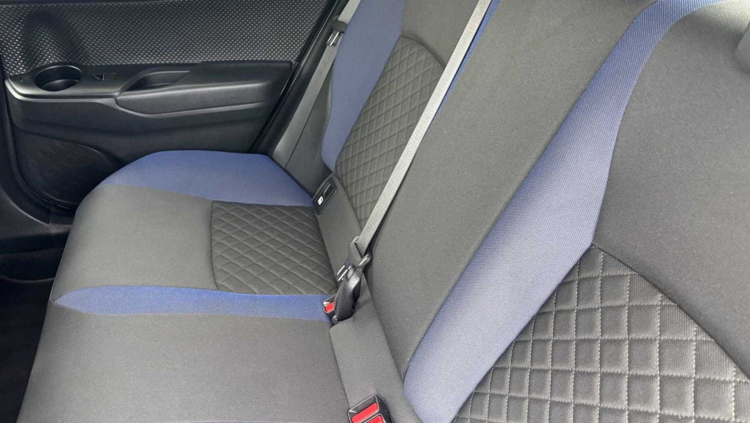 Used Toyota C-HR 2020 for sale - 77894381: Photo 27