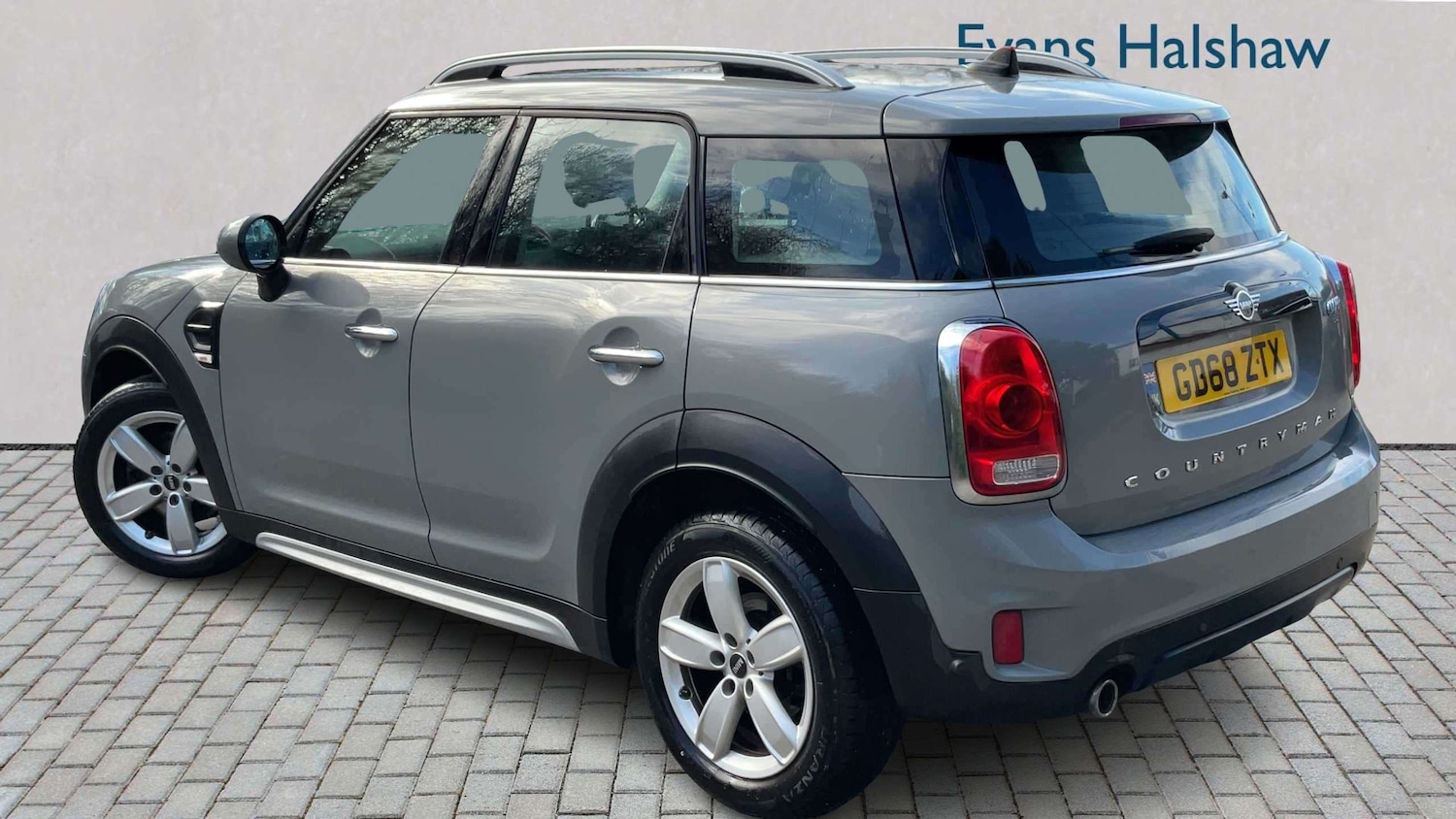 Used MINI Countryman 2018 for sale - 77928735: Photo 2