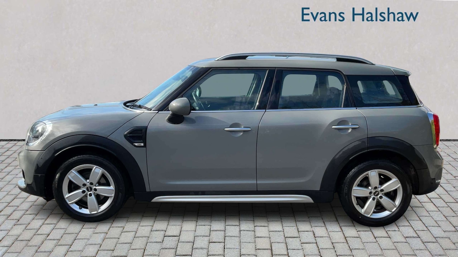 Used MINI Countryman 2018 for sale - 77928735: Photo 3