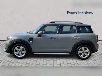 Used MINI Countryman 2018 for sale - 77928735: Photo