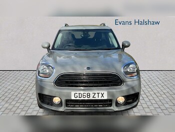 Used MINI Countryman 2018 for sale - 77928735: Photo