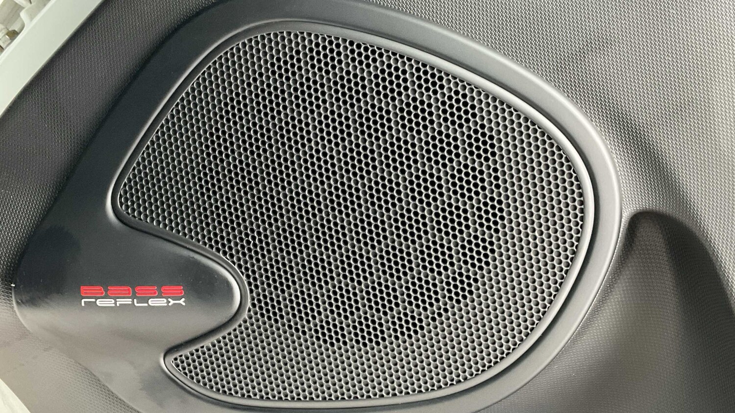 Used Renault Clio 2015 for sale - 77859605: Photo 20