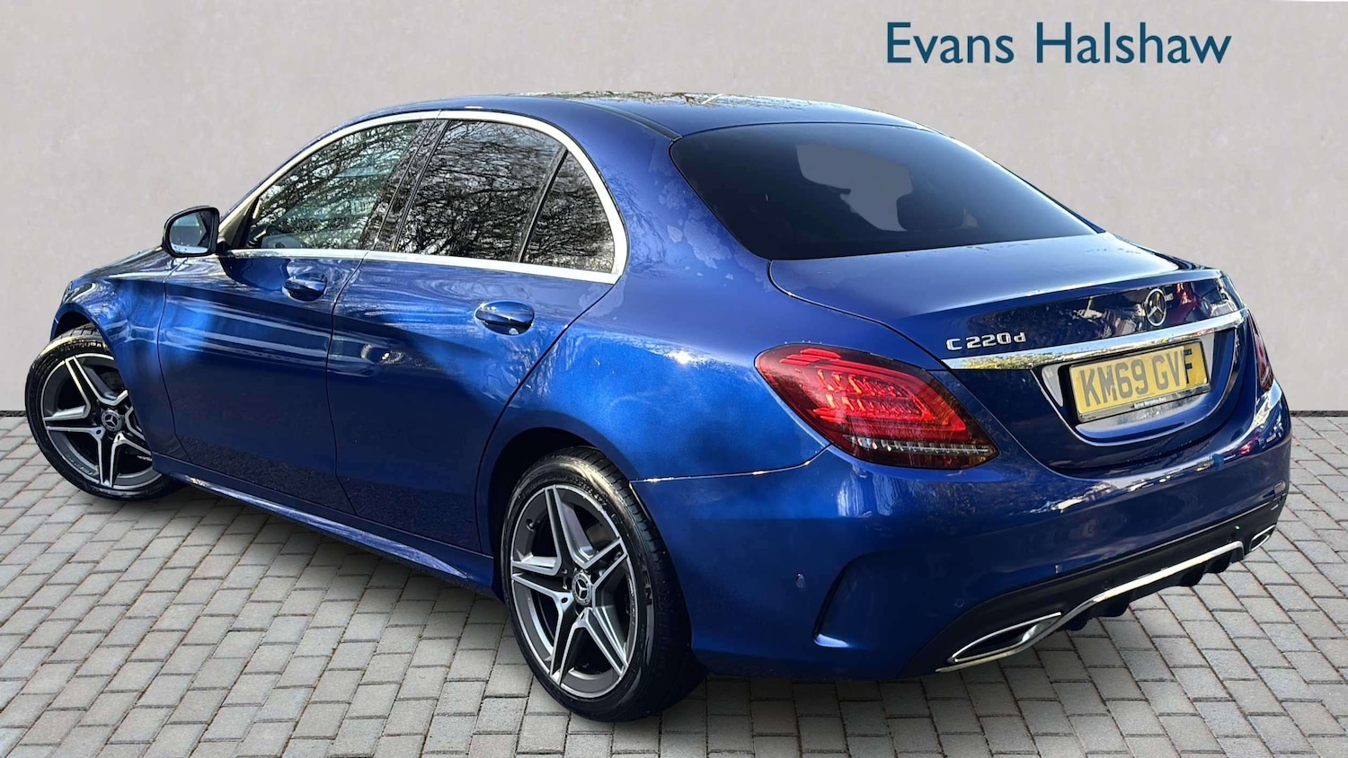 Used Mercedes-Benz C Class 2019 for sale - 78118958: Photo 2