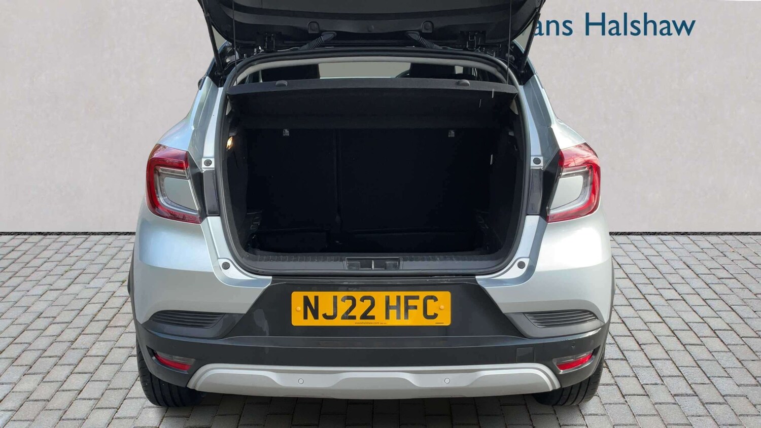 Used Renault Captur 2022 for sale - 77857657: Photo 7