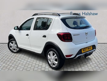 Used Dacia Sandero Stepway 2017 for sale - 78869635: Photo