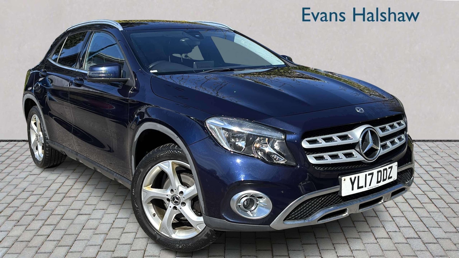 Used Mercedes-Benz GLA 2017 for sale - 78118593: Photo 1