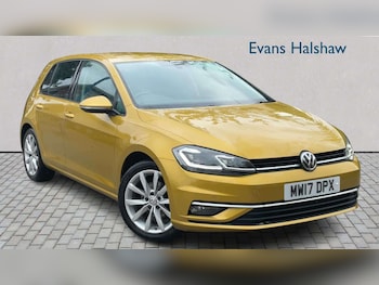 Used Volkswagen Golf 2017 for sale - 78732088: Photo