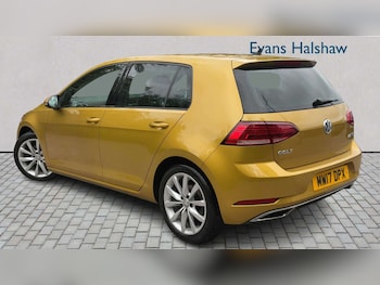 Used Volkswagen Golf 2017 for sale - 78732088: Photo