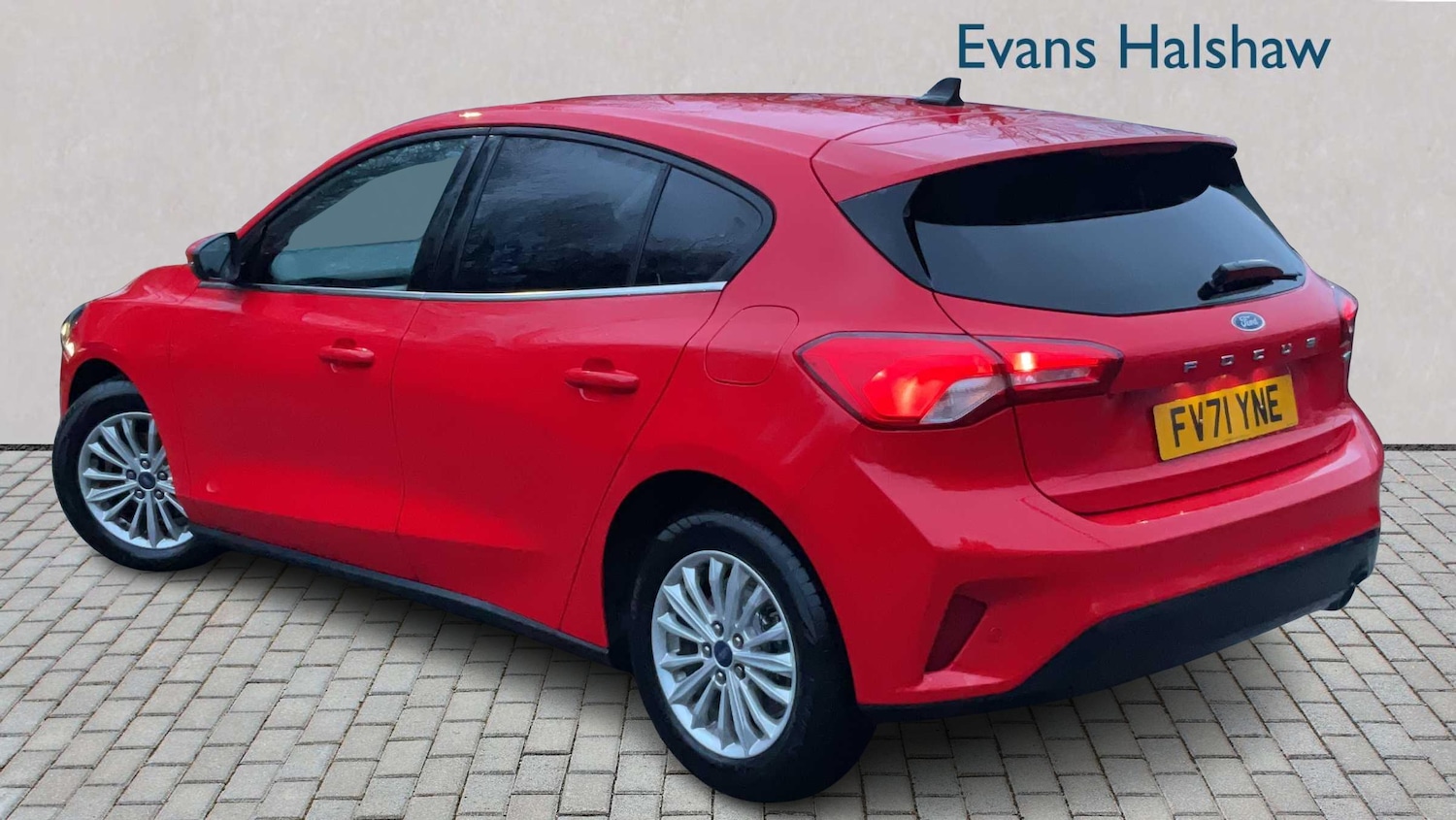 Used Ford Focus 2022 for sale - 77899229: Photo 2