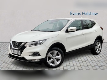 Used Nissan Qashqai 2018 for sale - 77856371: Photo