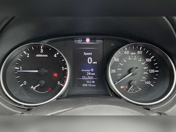 Used Nissan Qashqai 2018 for sale - 77856371: Photo