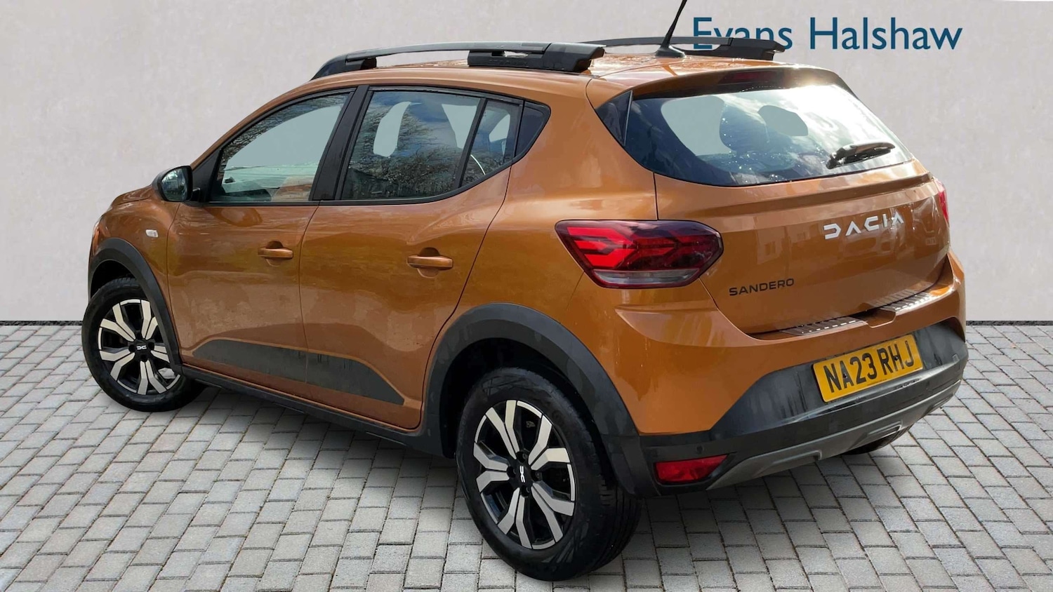 Used Dacia Sandero Stepway for sale - 77862539: Photo 2