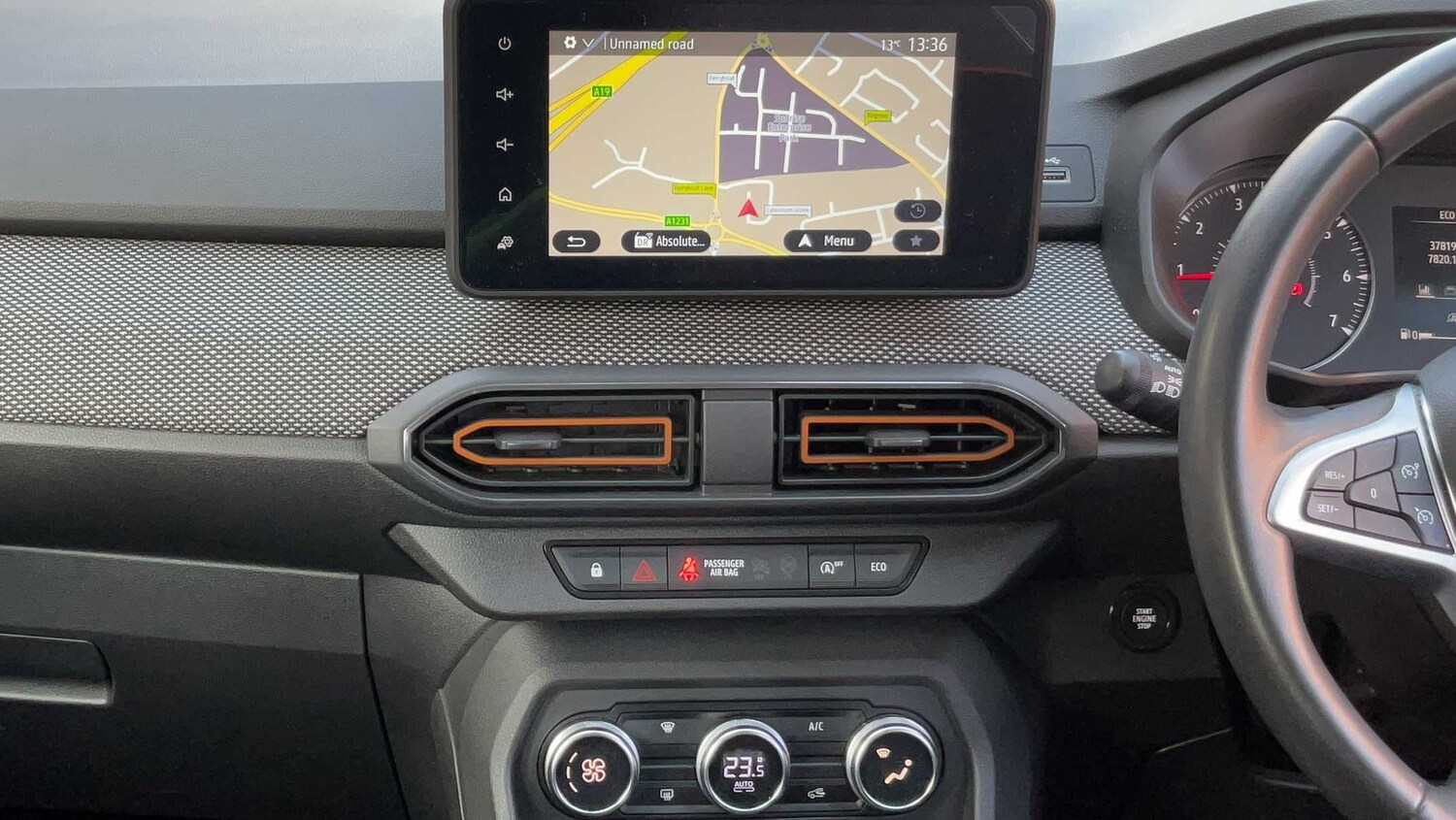 Used Dacia Sandero Stepway 2022 for sale - 77856426: Photo 11