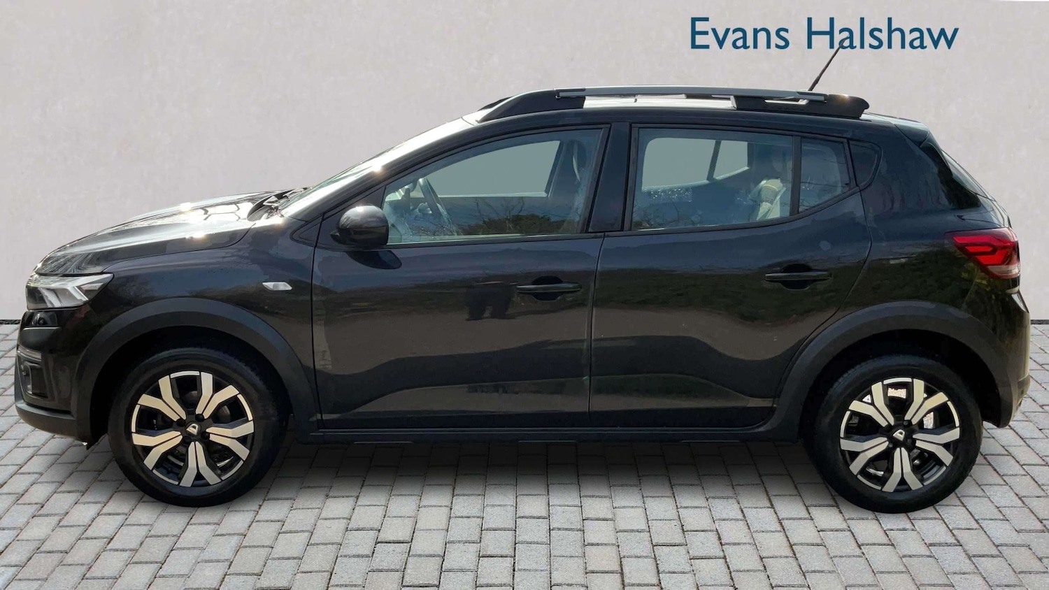 Used Dacia Sandero Stepway 2022 for sale - 77856426: Photo 3