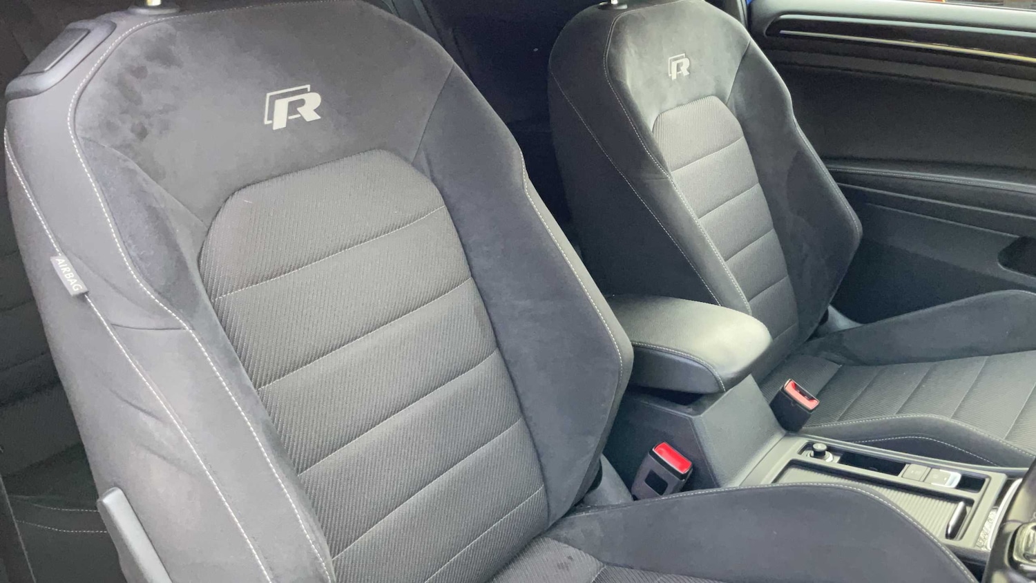 Used Volkswagen Golf 2017 for sale - 77928495: Photo 14