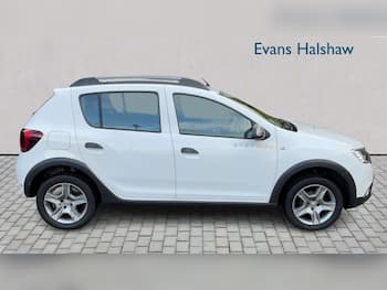 Used Dacia Sandero Stepway 2020 for sale - 79730715: Photo